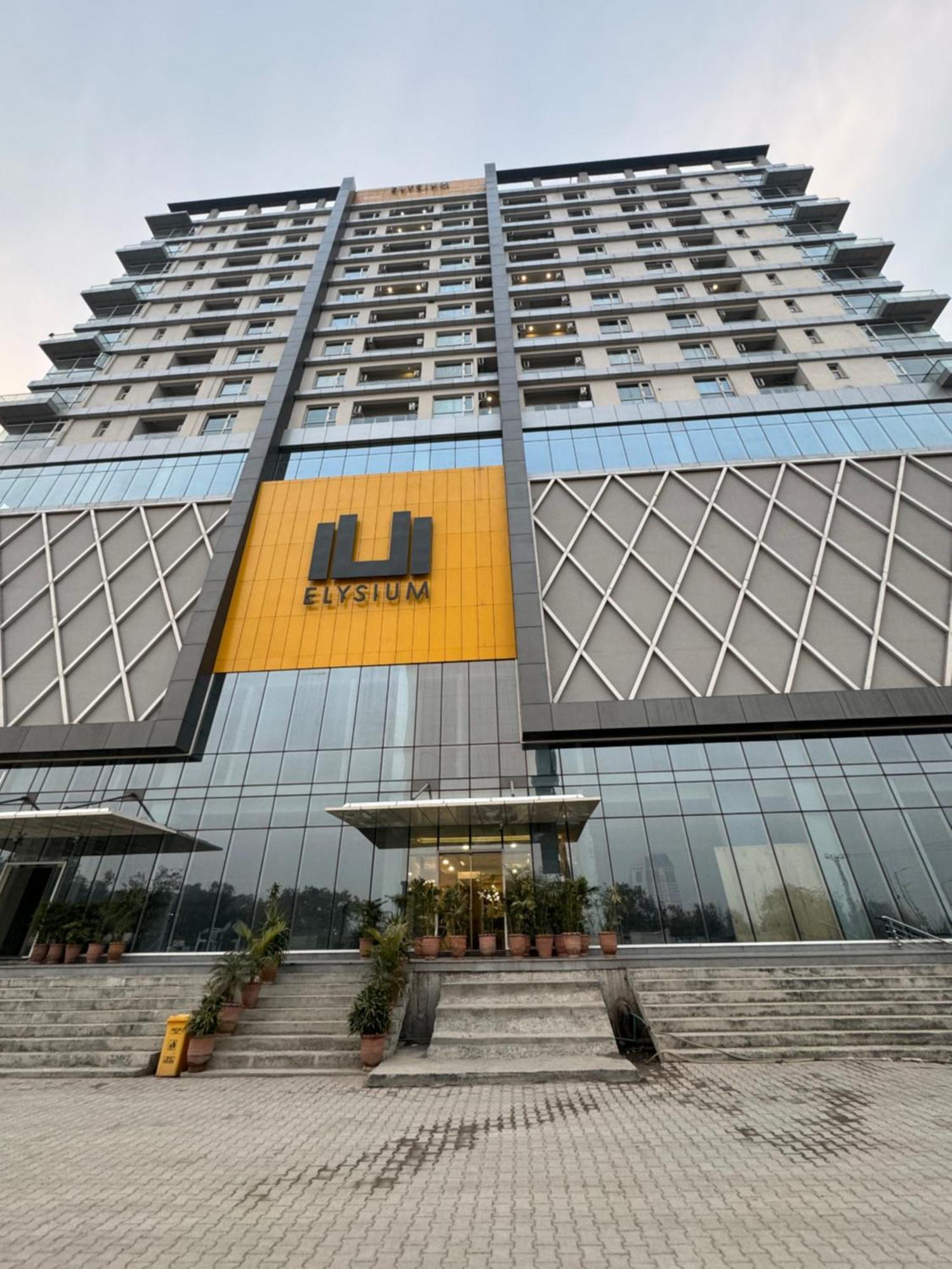 Ferienwohnung Elysium Tower Service Apt Islamabad Exterior foto